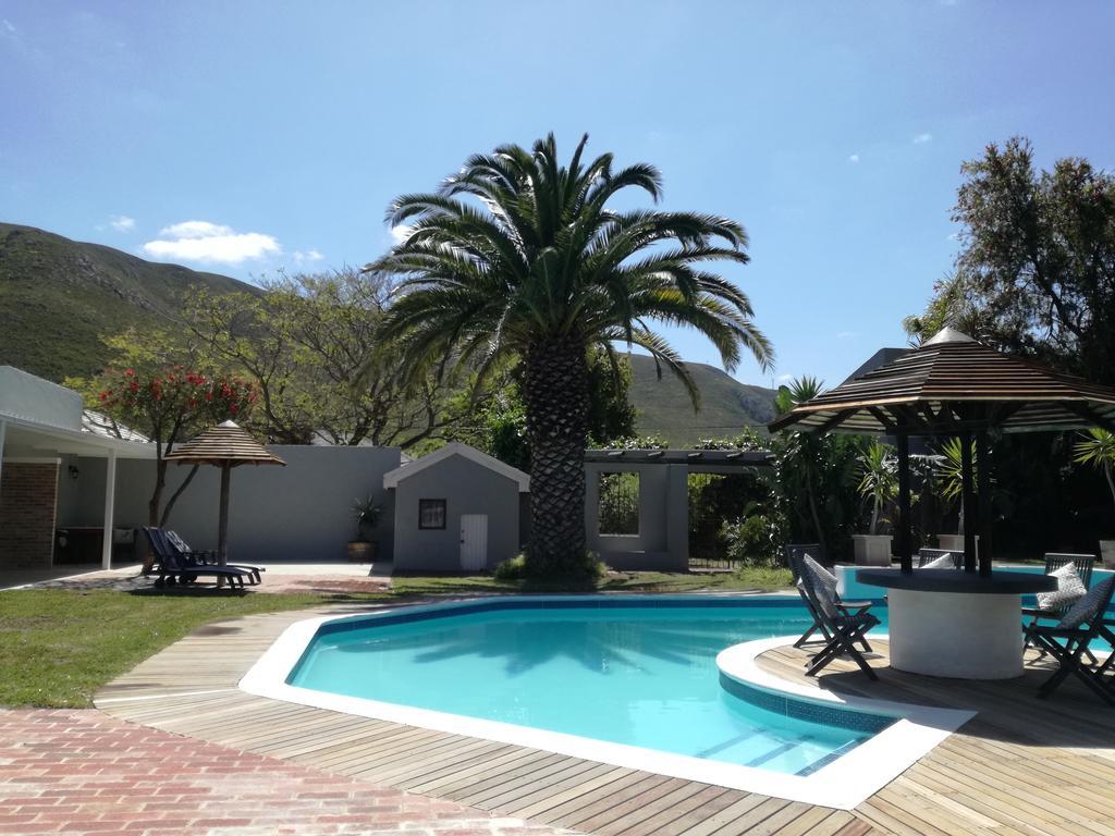 Livesey Lodge Guest House Hermanus Luaran gambar